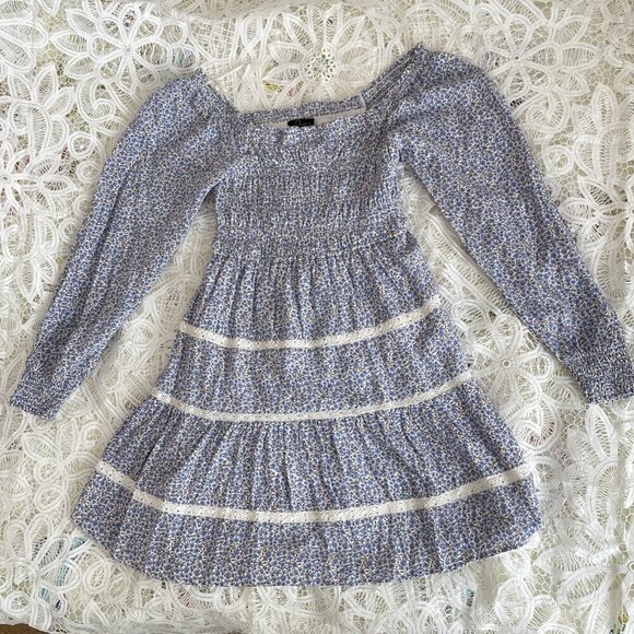 Japna Cottagecore Long-Sleeve Floral Smocked Dress Blue & White - XS - Picture 6 of 11
